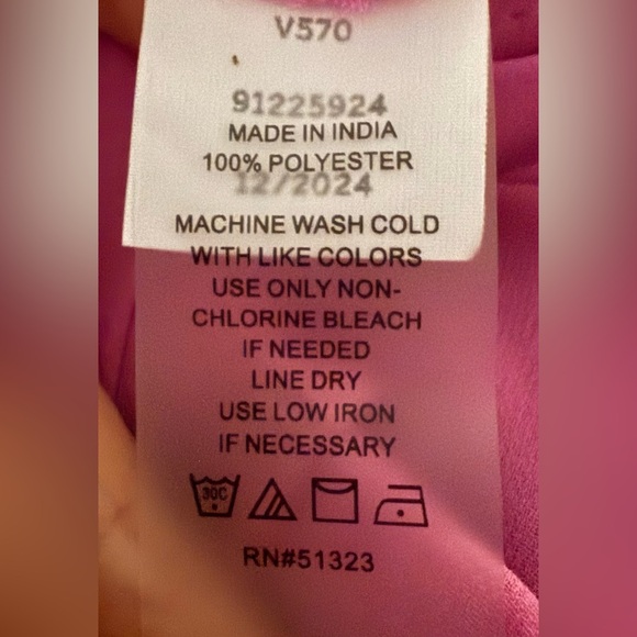 NWT - Vince Camuto Tiered Halter Neck Maxi Dress in Violet Blush Size XS - Picture 9 of 9